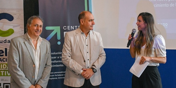 Imagen de Lanzaron el Centro PyME ADERR para fortalecer el desarrollo productivo local