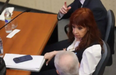 Imagen de Causa Cuadernos: Cristina Kirchner volvi&oacute; a denunciar "persecuci&oacute;n judicial" ante el Tribunal