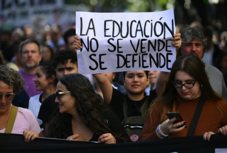 Imagen de Universidades en pie de lucha: clases p&uacute;blicas y protestas en reclamo de la Ley de Financiamiento