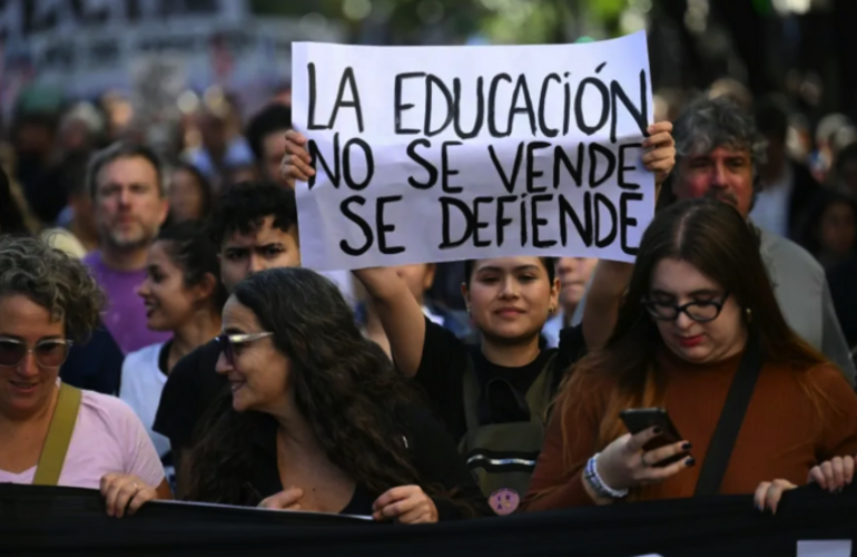 Imagen de Universidades en pie de lucha: clases p&uacute;blicas y protestas en reclamo de la Ley de Financiamiento