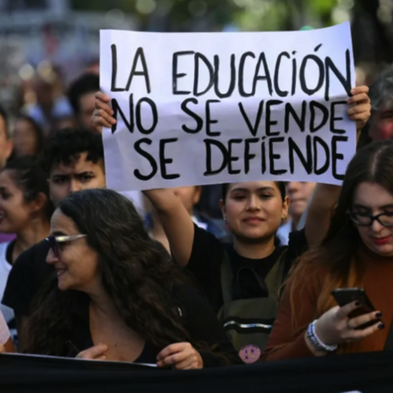 Imagen de Universidades en pie de lucha: clases p&uacute;blicas y protestas en reclamo de la Ley de Financiamiento