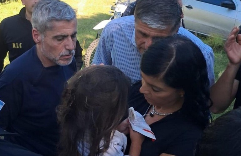 Imagen de La noticia m&aacute;s esperada: Hallaron viva a Esmeralda