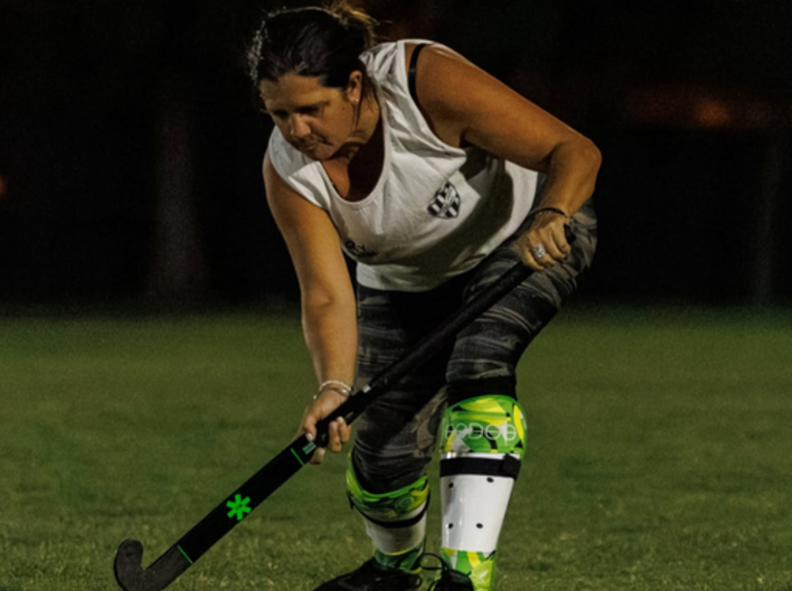 Imagen de Las 'Mami Hockey' de Uni&oacute;n ganaron en su debut en la Liga en Rosario