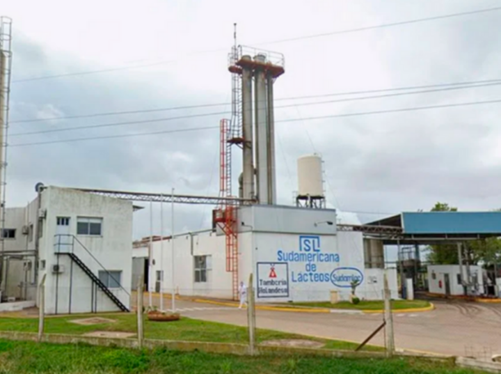 Imagen de Crisis en la industria l&aacute;ctea: salarios impagos y planta paralizada en una firma santafesina
