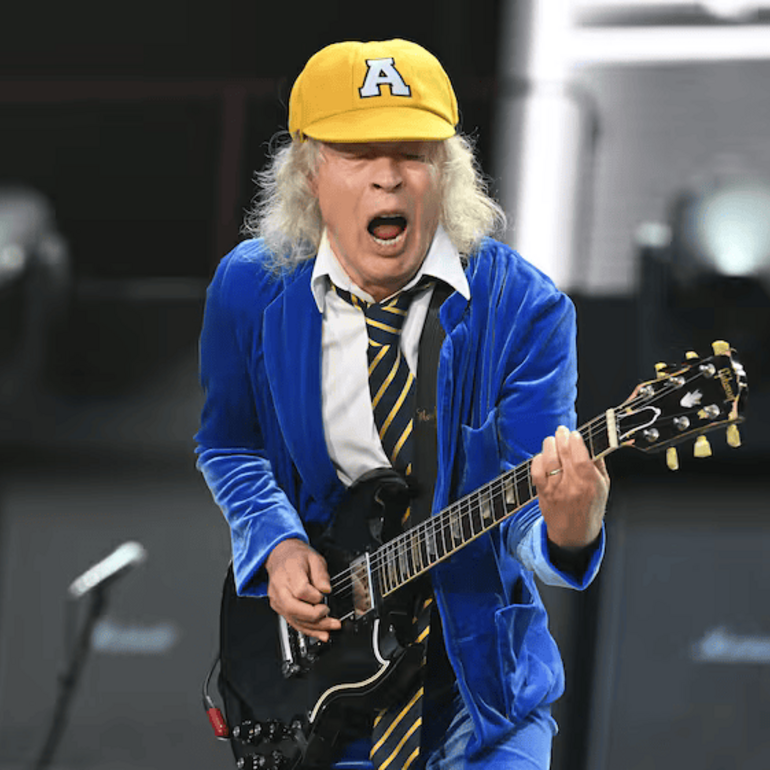 Imagen de Alarma en el mundo del rock: internaron en Buenos Aires al guitarrista de AC/DC