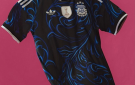 Imagen de La Selecci&oacute;n Argentina present&oacute; la nueva camiseta alternativa que utilizar&aacute; en el Mundial 2026