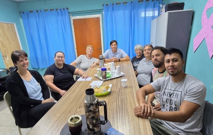 Imagen de Fighiera: autoridades comunales se reunieron con familiares de veteranos de Malvinas para organizar el acto del 2 de Abril