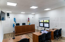 Imagen de Avance en la Justicia regional: Rufino estren&oacute; nuevas salas de audiencias en sus Tribunales