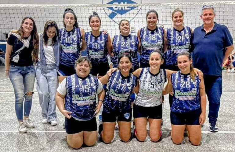 Imagen de El Maxi V&oacute;ley de Libertad perdi&oacute; 3-1 ante Rosario Oeste