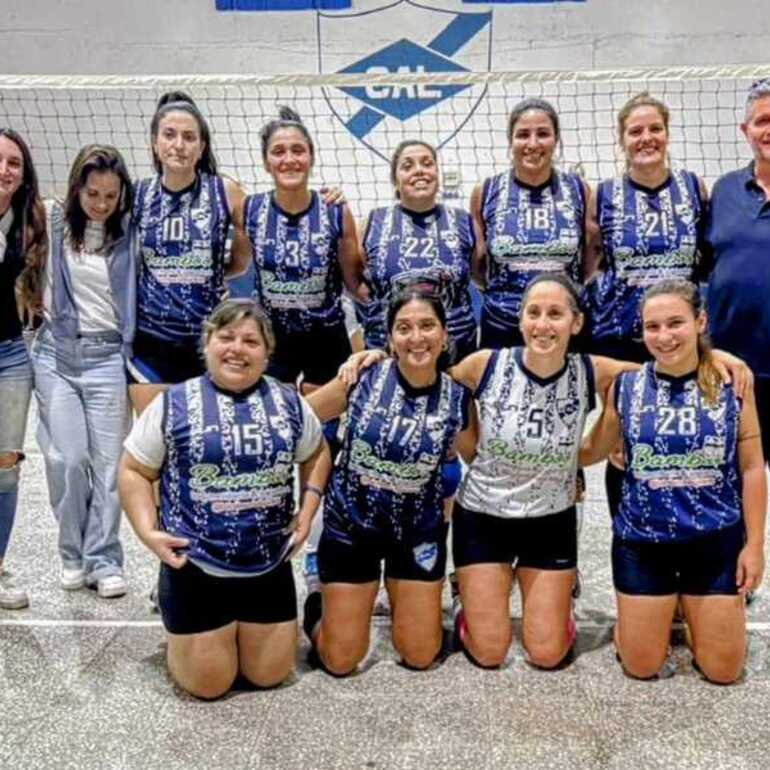 Imagen de El Maxi V&oacute;ley de Libertad perdi&oacute; 3-1 ante Rosario Oeste