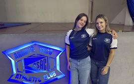 Imagen de Mia Romano y Julia Matteucci revolucionan A.S.A.C. con Danzas Urbanas