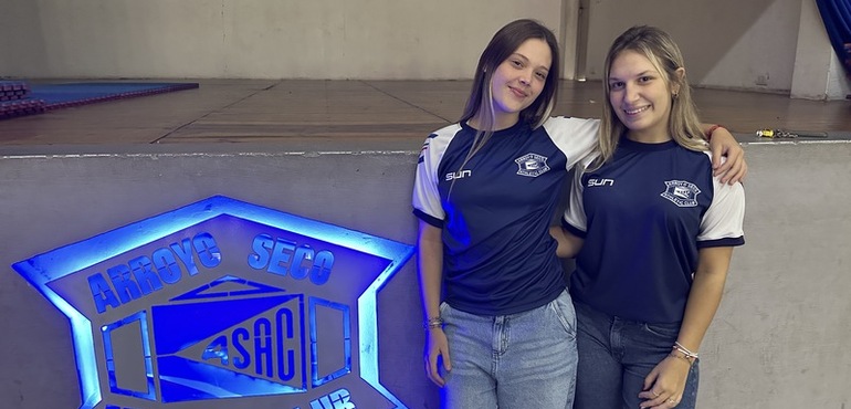 Imagen de Mia Romano y Julia Matteucci revolucionan A.S.A.C. con Danzas Urbanas