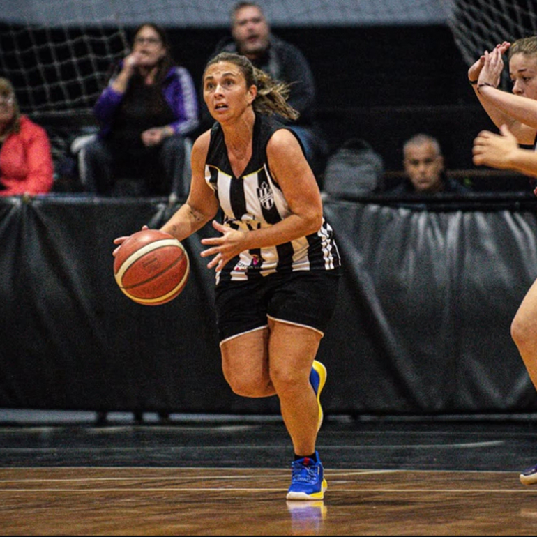 Imagen de Uni&oacute;n en b&aacute;squet femenino juega ma&ntilde;ana ante Belgrano