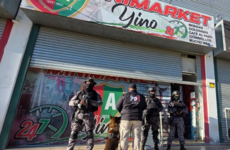 Imagen de Extorsiones al hermano del "Pocho" Lavezzi: los detalles detr&aacute;s de la ca&iacute;da del jefe de la barra de Coronel Aguirre