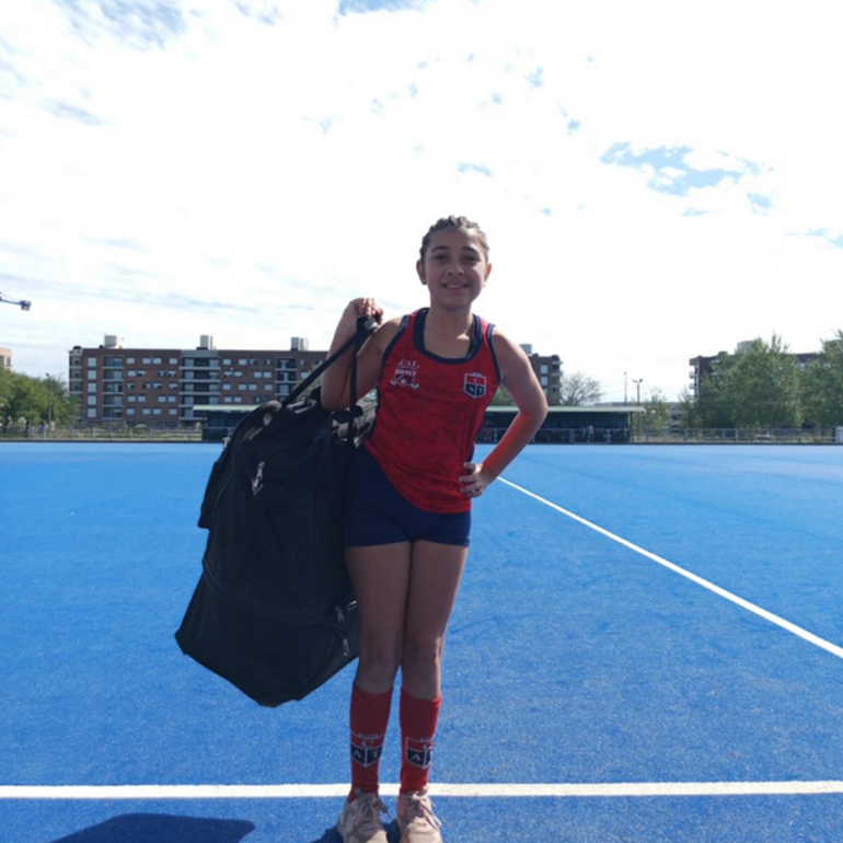 Imagen de Amparo Tisone de hockey Talleres, realiz&oacute; pr&aacute;ctica como arquera en el Mundialista de Rosario