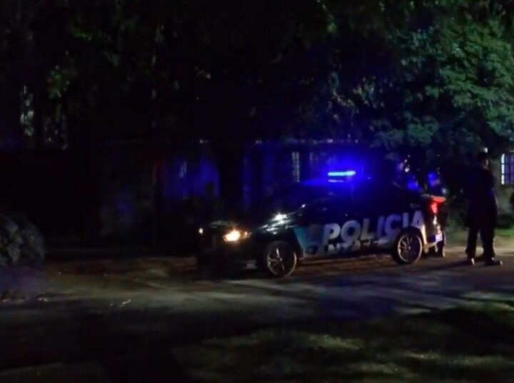 La Polic&iacute;a en el lugar del crimen.