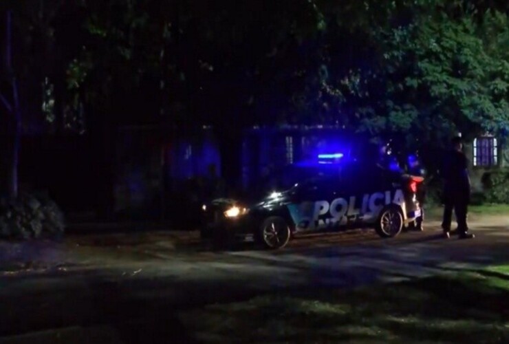 La Polic&iacute;a en el lugar del crimen.