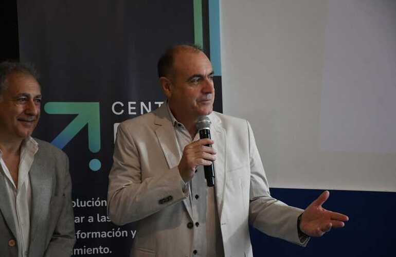 Imagen de Carlos Pighin: "En Alvear el desarrollo productivo es una decisi&oacute;n pol&iacute;tica"