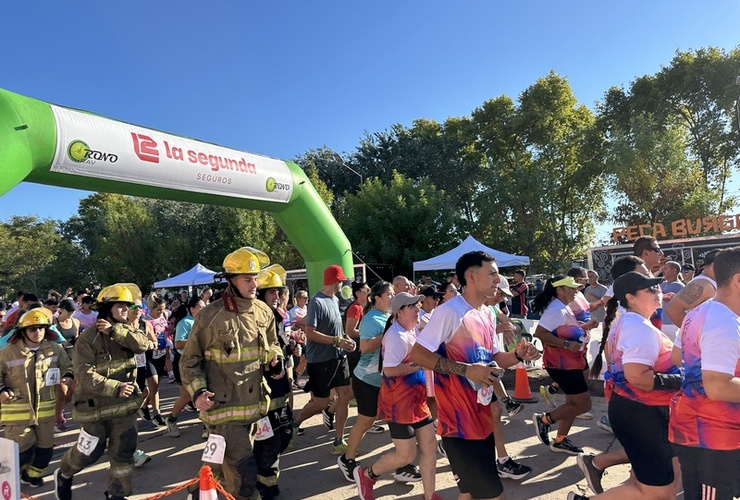 Imagen de Se disput&oacute; con &eacute;xito la 2da edici&oacute;n de la Marat&oacute;n Bomberos Voluntarios 2026