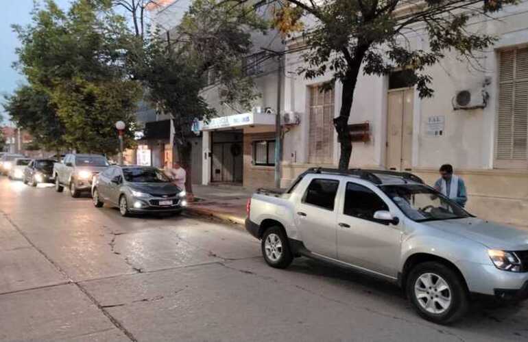 Imagen de Se llev&oacute; a cabo la tradicional bendici&oacute;n de autom&oacute;viles.