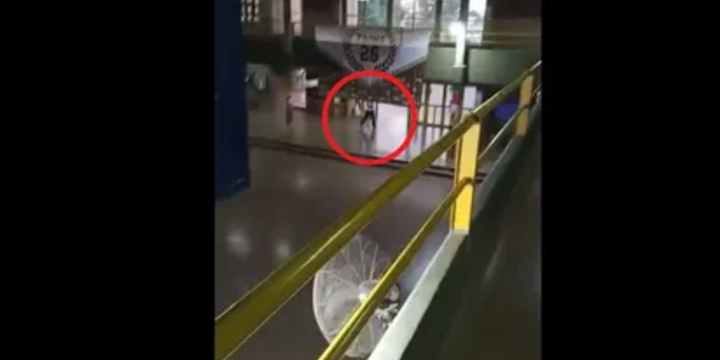 Imagen de Tragedia en San Crist&oacute;bal: un alumno de 15 a&ntilde;os entr&oacute; armado a una escuela, mat&oacute; a un compa&ntilde;ero e hiri&oacute; a otros dos