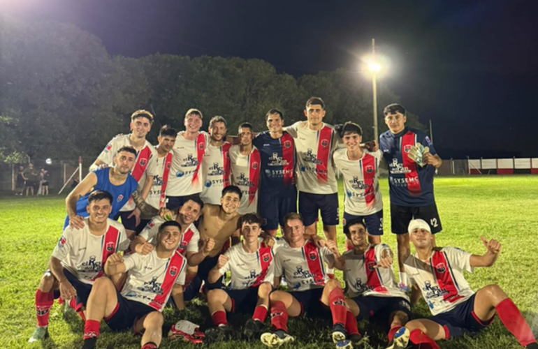 Imagen de Talleres gan&oacute; y gole&oacute; 8 a 0 a Figherense por la fecha 3 en Primera Divisi&oacute;n