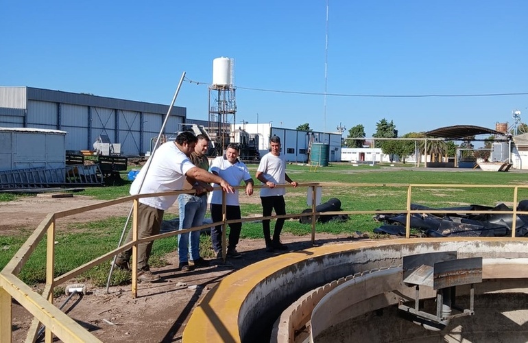 Imagen de Cardo asegura que los malos olores en Ruta 21 tienen origen cloacal y no industrial