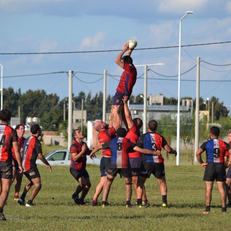Imagen de Debut con triunfo para los Campeones de Rugby de Talleres ante Uni&oacute;n Casildense