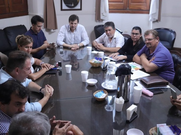 Imagen de Acuerdo Salarial en Santa Fe: FESTRAM cerr&oacute; un incremento del 19,30% hasta mayo