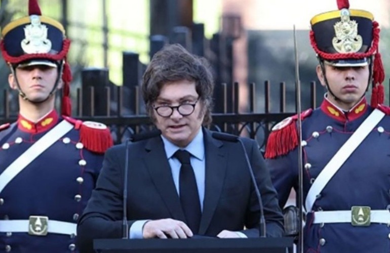 Imagen de Sin cadena nacional, Javier Milei encabeza el acto central en Buenos Aires por el D&iacute;a del Veterano y los Ca&iacute;dos en Malvinas