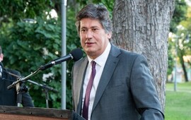 Imagen de Esc&aacute;ndalo en Funes: El explosivo divorcio de "Roly" Santacroce que podr&iacute;a derivar en una "causa cuadernos"