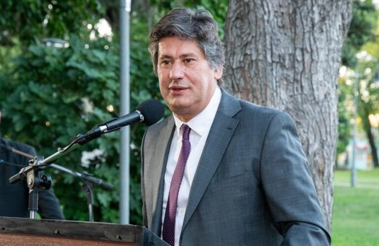 Imagen de Esc&aacute;ndalo en Funes: El explosivo divorcio de "Roly" Santacroce que podr&iacute;a derivar en una "causa cuadernos"