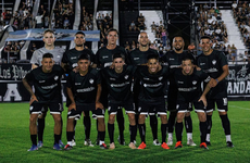 Imagen de Uni&oacute;n gan&oacute; y gole&oacute; 6-0 a Libertad por la fecha 4