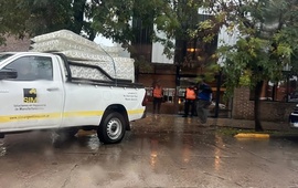 Imagen de Asistencia a evacuados en el Complejo Integral "Los Tiburones"