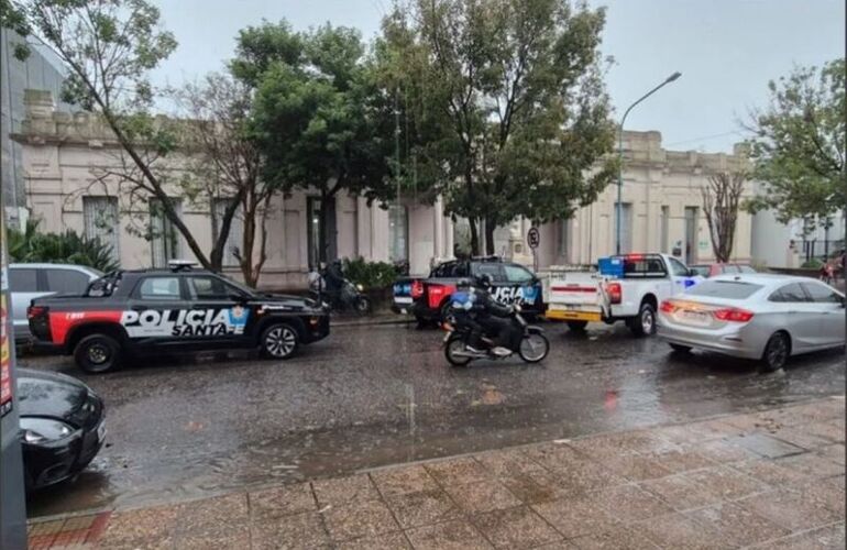 Imagen de Conmoci&oacute;n en Rafaela: un alumno de 11 a&ntilde;os llev&oacute; un arma de aire comprimido a la escuela