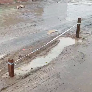 Imagen de "Abandono escandaloso": Vecinos de calle Alejandro Gómez reclaman por el estado intransitable del pavimento Imagen de "Abandono escandaloso": Vecinos de calle Alejandro Gómez reclaman por el estado intransitable del pavimento