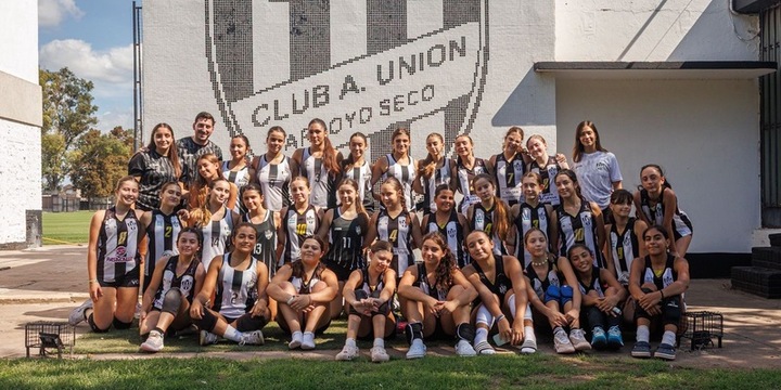 Imagen de Uni&oacute;n fue anfitri&oacute;n de la 2&ordf; edici&oacute;n del Torneo Nacional de V&oacute;ley 'Copa Blanca y Negra Sub14'