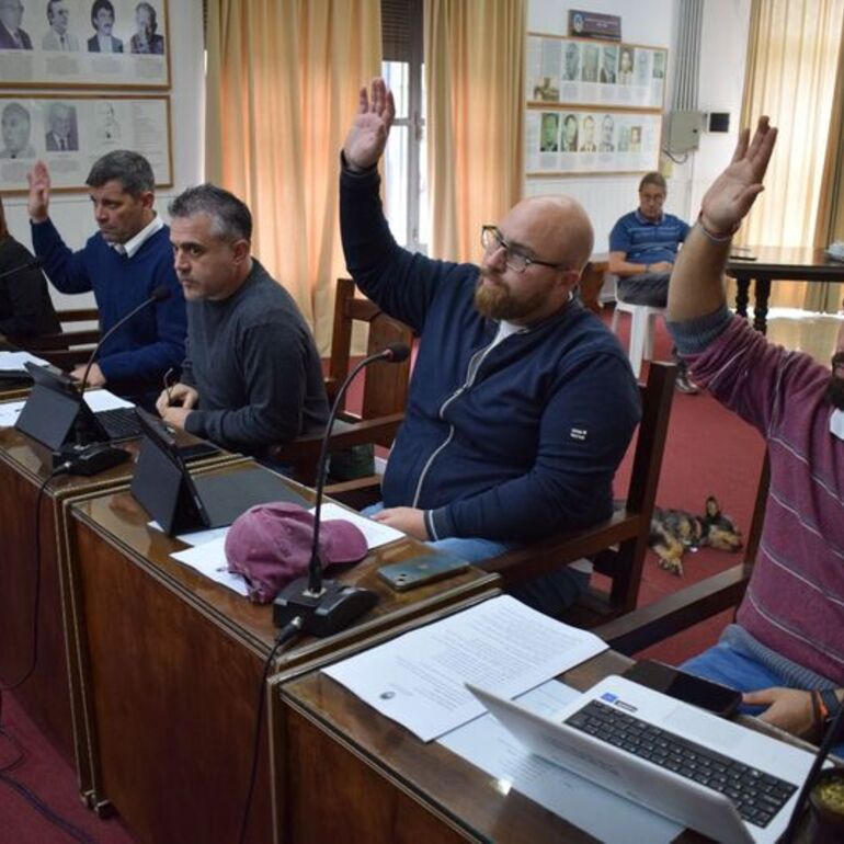 Imagen de Instan a colocar garitas en paradas de colectivos sobre Ren&eacute; Favaloro