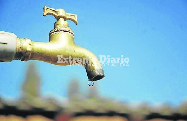 Imagen de Vecinos de Playa Hermosa denuncian m&aacute;s de nueve d&iacute;as sin agua y reclaman respuestas urgentes