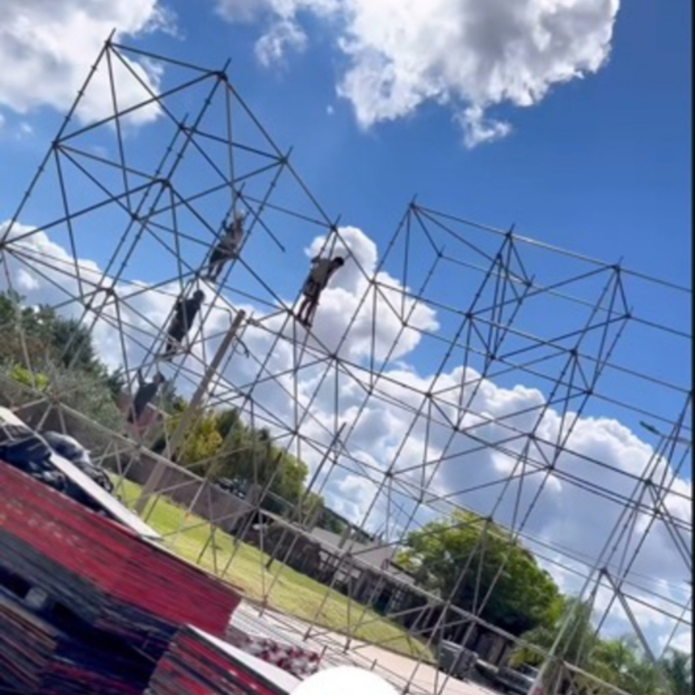 Imagen de Comenzaron con los preparativos para el Festival 128 aniversario de General Lagos