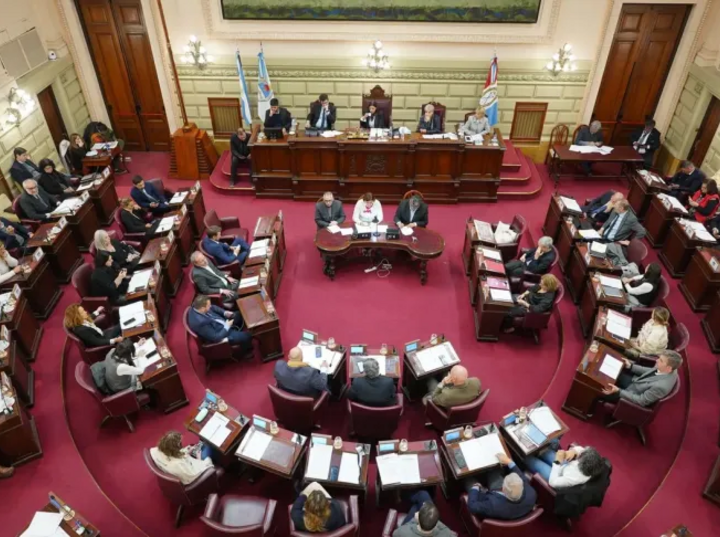 Imagen de Hist&oacute;rico: La Legislatura aprob&oacute; la nueva Ley Org&aacute;nica de Municipios en Santa Fe