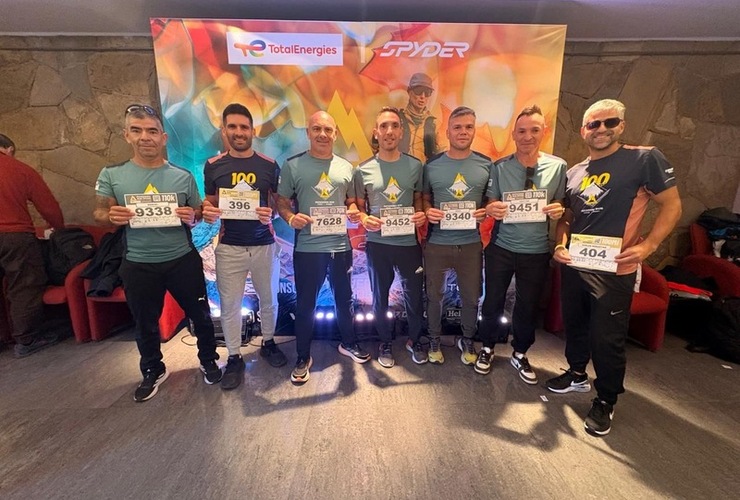 Imagen de Atletas de Arroyo Seco y Fighiera corren la 'Patagonia Run' en San Mart&iacute;n de Los Andes