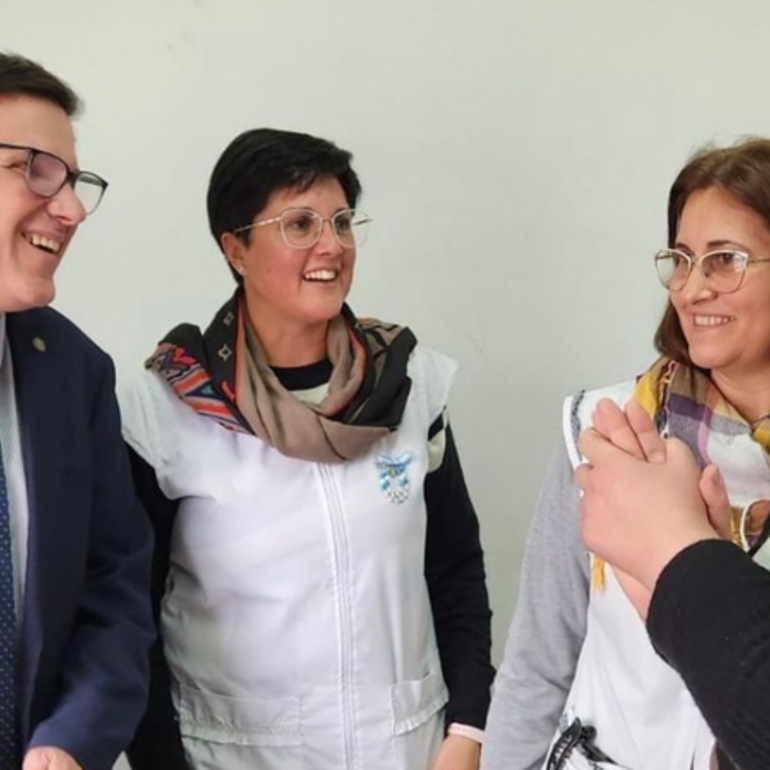 Imagen de El Gobierno de Santa Fe prorroga el programa de "Asistencia Perfecta" para docentes