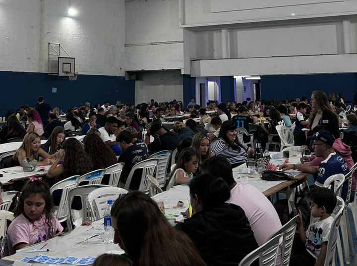 Imagen de Bingo de las Disciplinas de ASAC en el Sal&oacute;n Azul