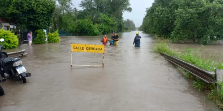 Imagen de Temporal hist&oacute;rico en Reconquista: cayeron m&aacute;s de 230 mm en 12 horas y hay miles de afectados
