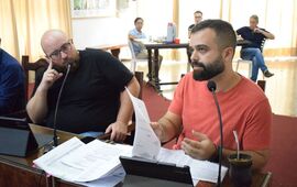 Polinesi y Salinas durante la sesi&oacute;n de este martes.