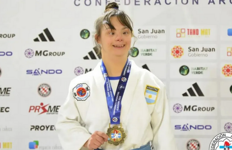 Imagen de Sue&ntilde;o mundialista: una atleta rosarina busca apoyo para representar al pa&iacute;s en el Mundial de Judo para personas con S&iacute;ndrome de Down