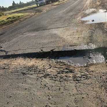 Imagen de Reclamo por el grave estado del ingreso desde la autopista a Arroyo Seco