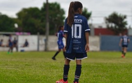 Imagen de Athletic y Libertad juegan ma&ntilde;ana por la fecha 2 del torneo femenino