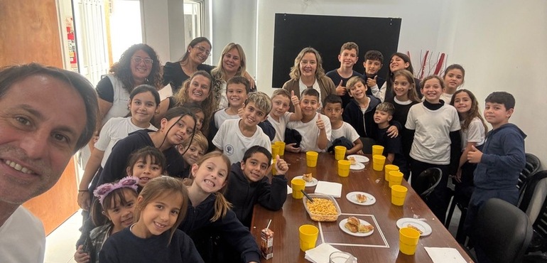 Imagen de Alumnos de la Escuela Primaria N&deg; 144 visitaron la Comuna y sus &aacute;reas de trabajo